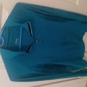 Women's Reebok shirt